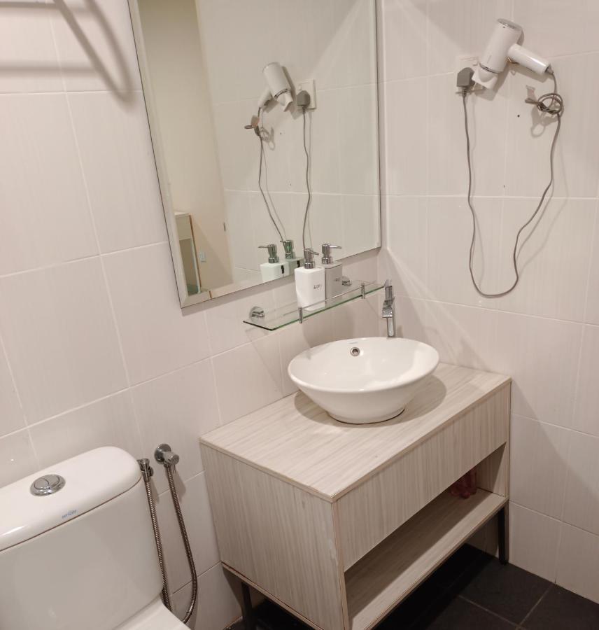 Glossy Marina Apartment Lumut